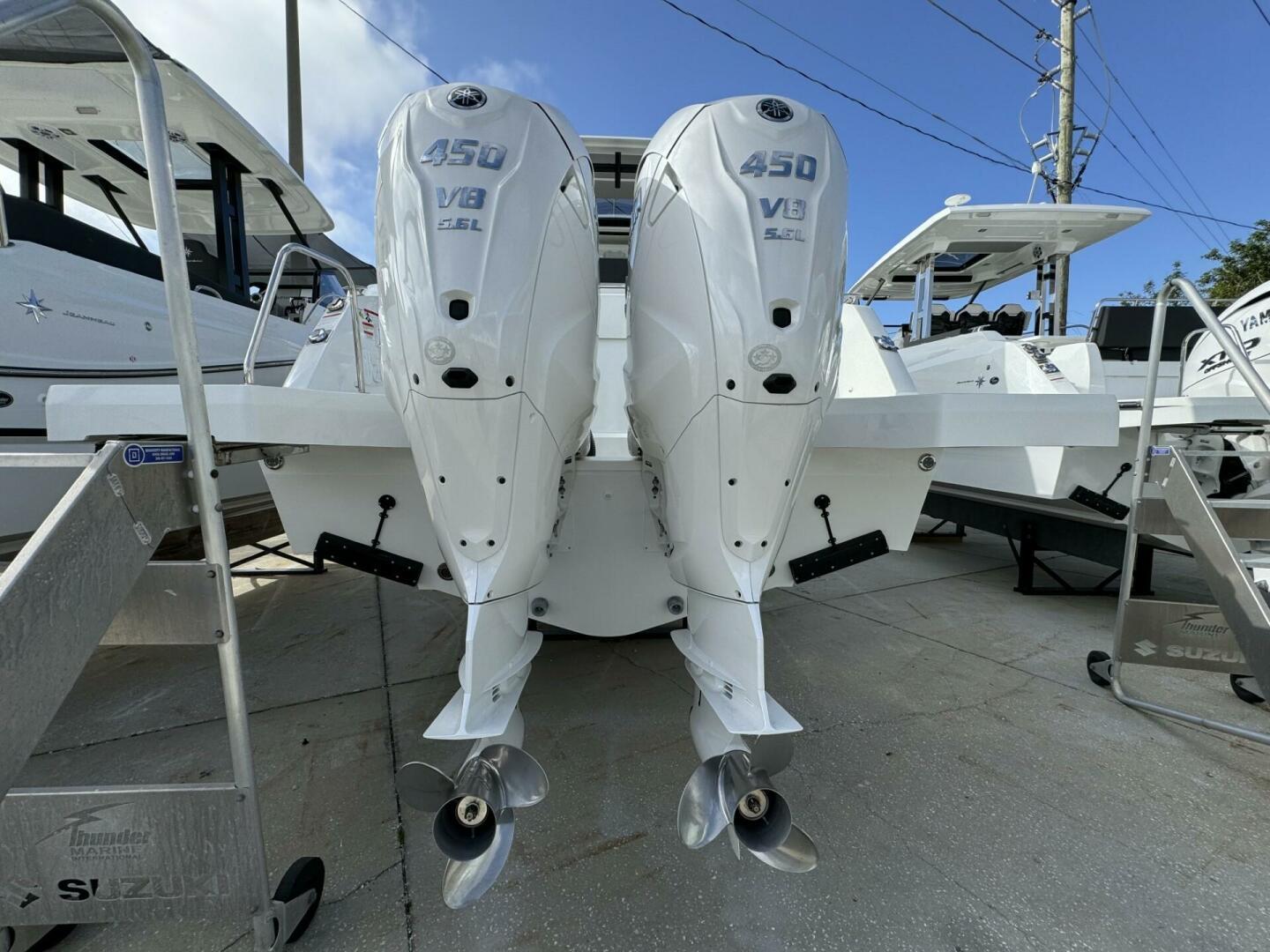 2024 Jeanneau 10.5 CC-2