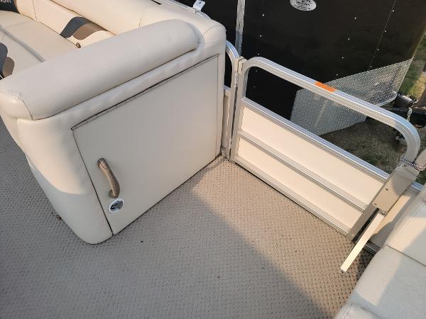 2008 SunChaser boat for sale, model of the boat is 820 & Image # 8 of 15