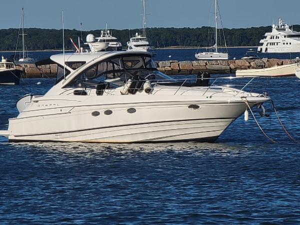 Photo of 2007 Regal 44'
