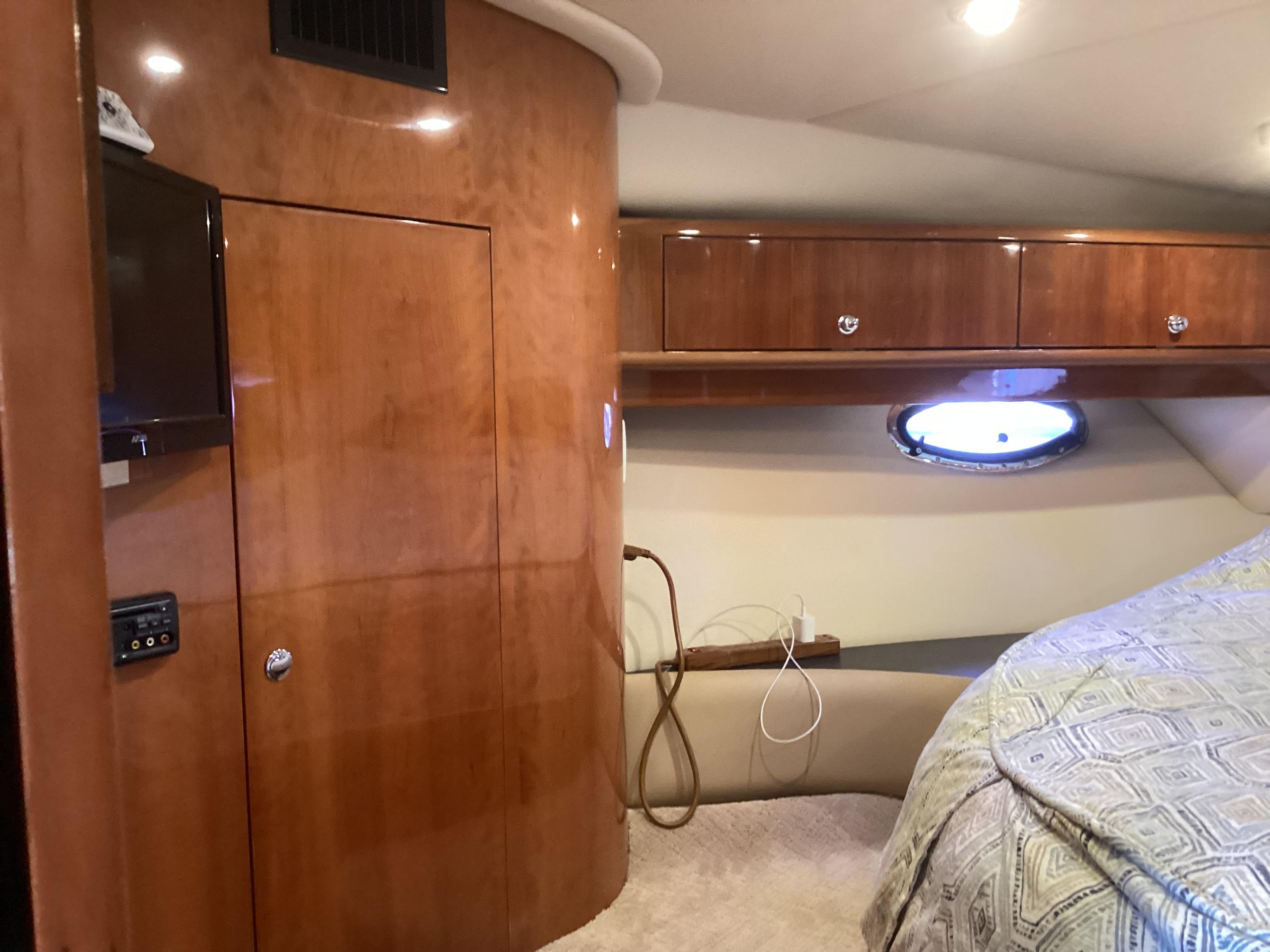 Dorado Yacht Photos Pics 