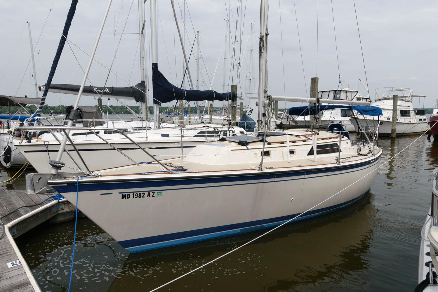 M 6928 JB Knot 10 Yacht Sales