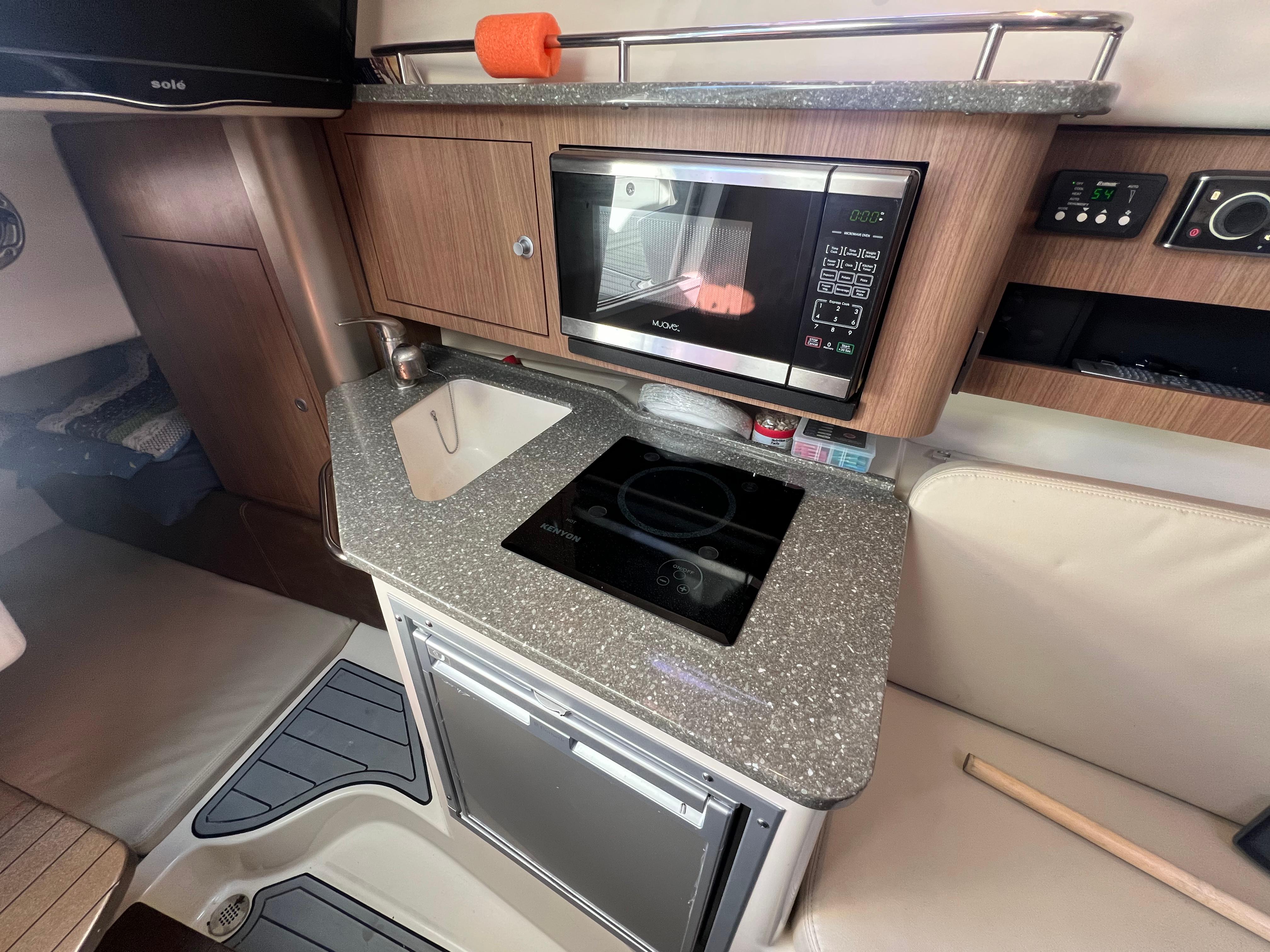 2017-boston-whaler-285-conquest-power-9764091-20250418135410516-1_XLARGE