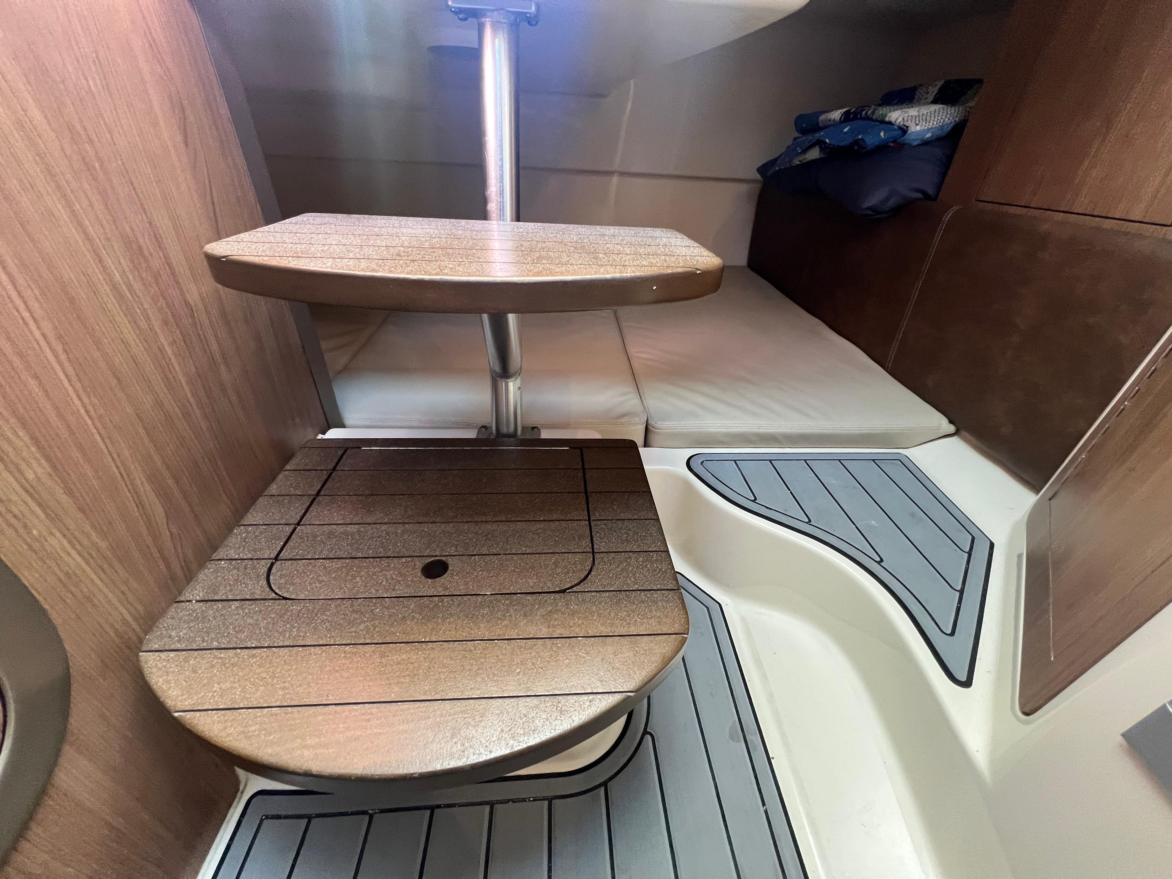 2017-boston-whaler-285-conquest-power-9764091-20250418135414365-1_XLARGE