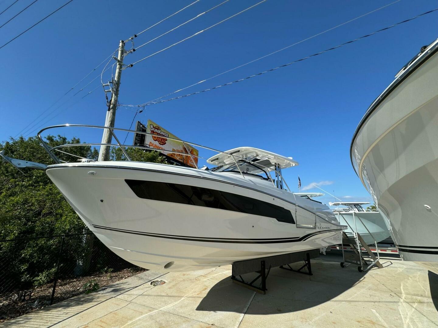 2024 Jeanneau 10.5 WALK