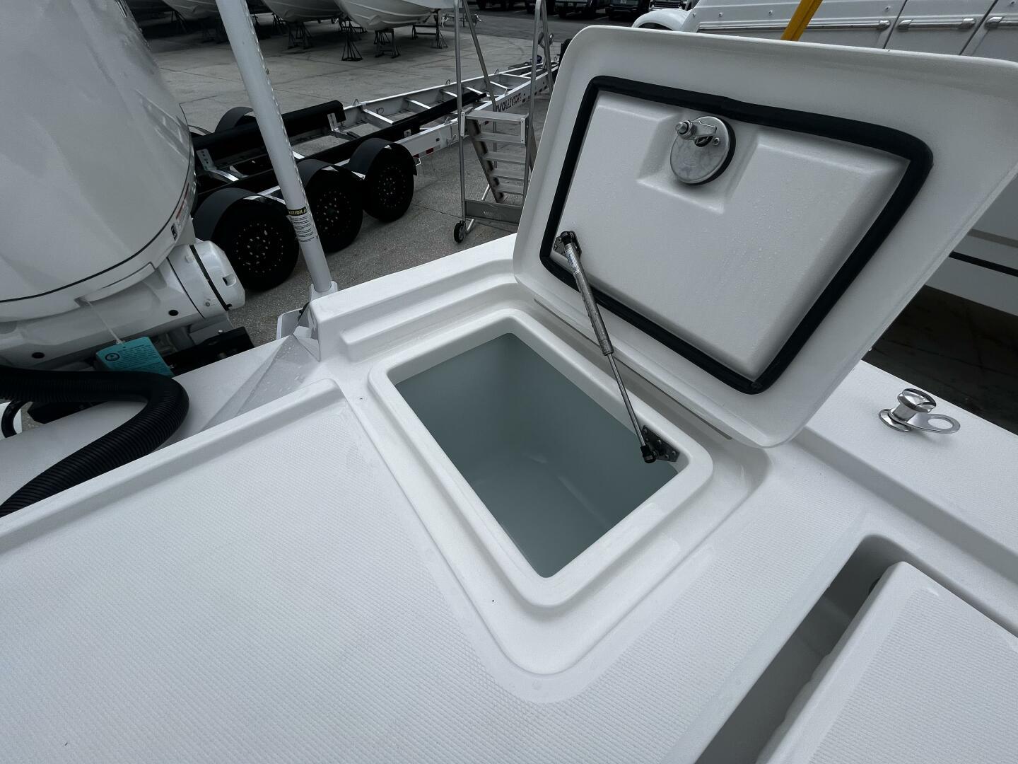2025 Regulator 30XO-7