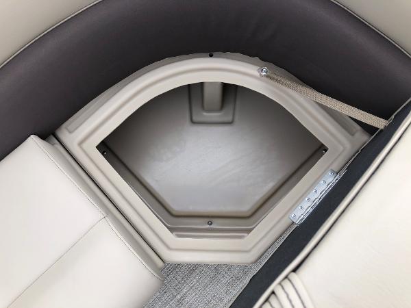 2021 Bentley boat for sale, model of the boat is 243 Swing Back (3/4 Tube) & Image # 16 of 27