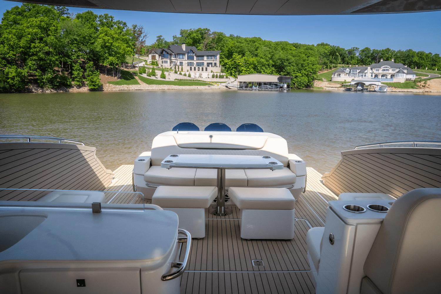 2025-cruisers-yachts-50-gls-outboard-power-9754114-978143640-0-120520251229-0