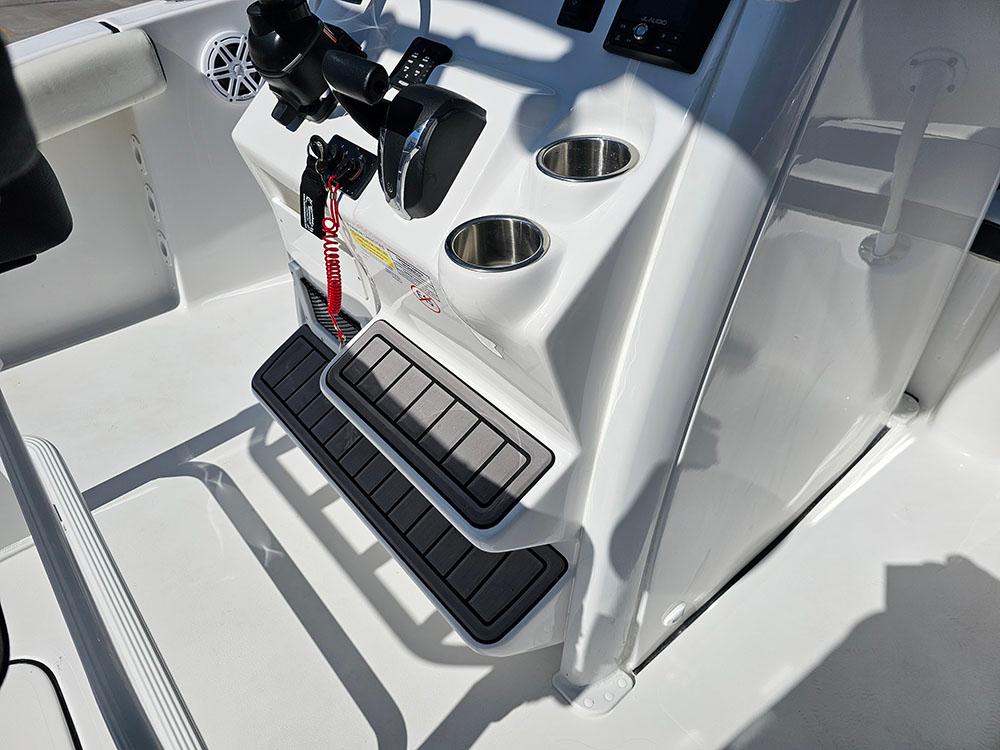 2023 TideWater Boats 232 SS