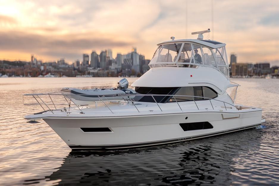 2017 Riviera 43 Flybridge #TBBA43057 inventory image at Sun Country Yachts, South Lake Union (Seattle)