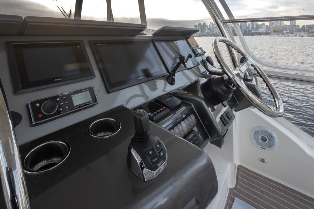 2017 Riviera 43 Flybridge #TBBA43057 inventory image at Sun Country Yachts, South Lake Union (Seattle)