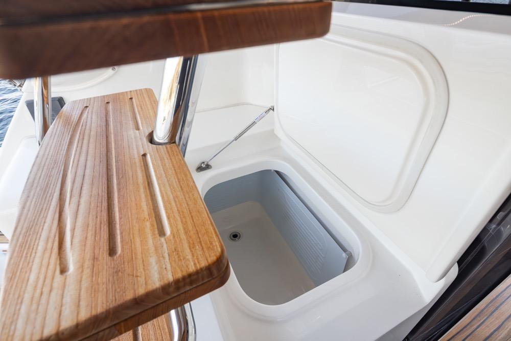 2017 Riviera 43 Flybridge #TBBA43057 inventory image at Sun Country Yachts, South Lake Union (Seattle)