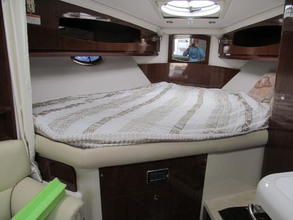 33' Four Winns, Listing Number 100847016, Image No. 29