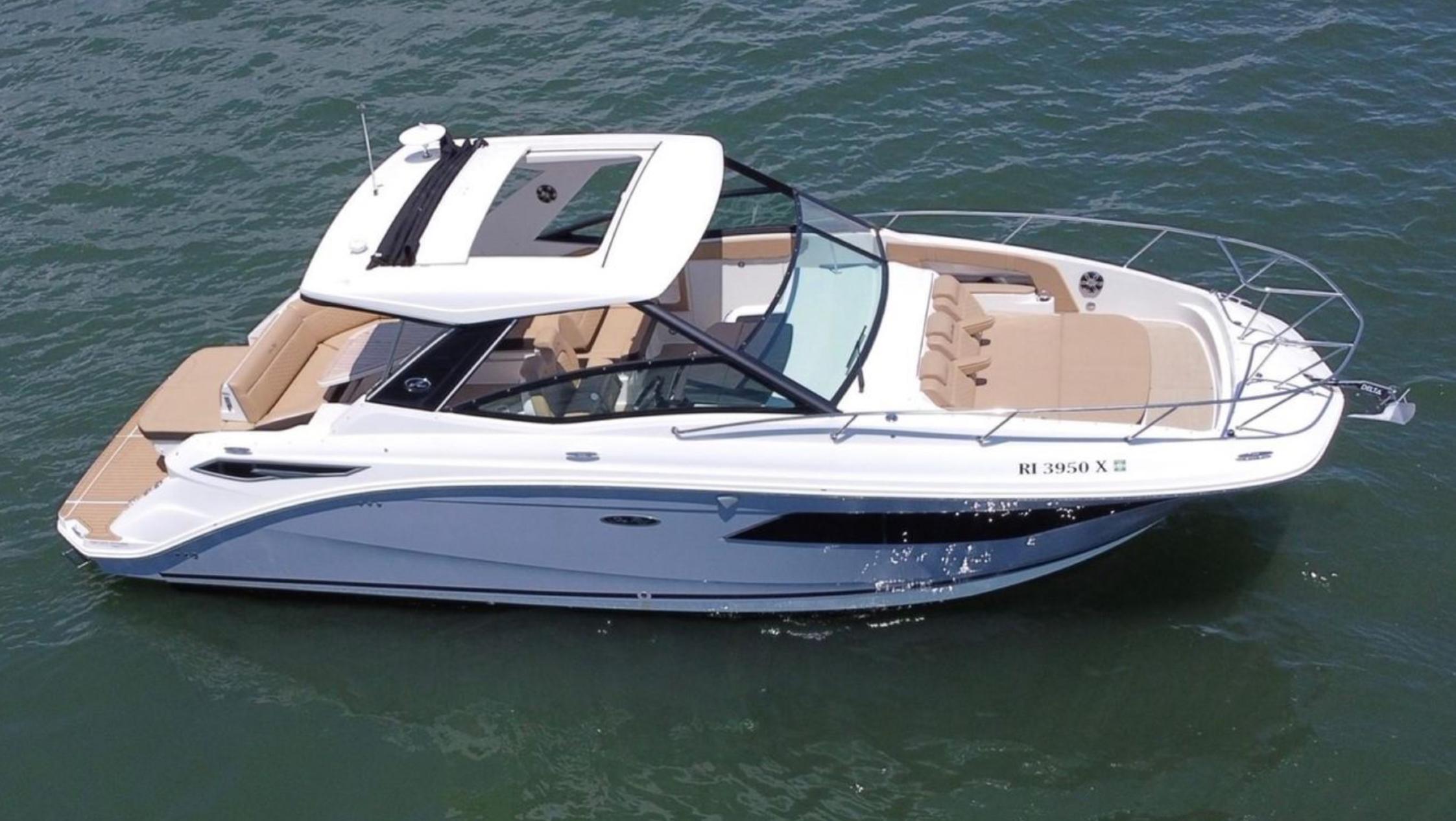 2019-sea-ray-sundancer-320-power-9504141-20240813045118007-1_XLARGE