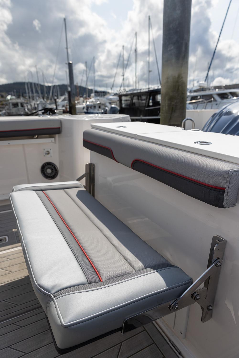 Solara-S-310 CW 2025 -FL-US-2025 Solara S-310 CW boat seat with marina background.-9624144 | Thumbnail