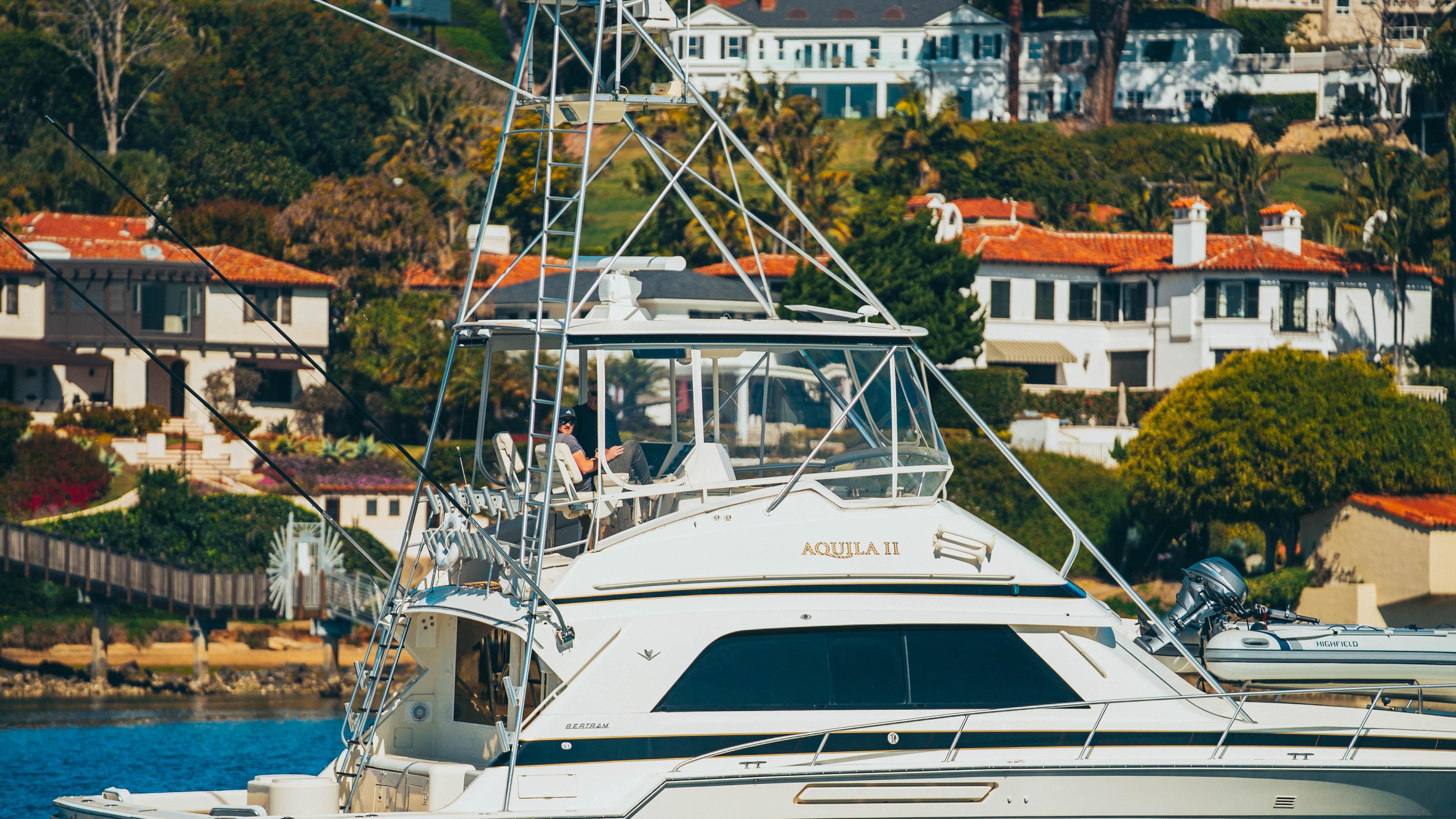 Bertram-50 Convertible 1990-Aquila II CA-US-9724145 | Thumbnail