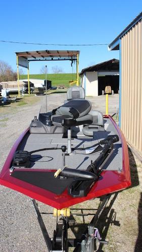 2020 Tracker Boats boat for sale, model of the boat is Pro 170 & Image # 2 of 14