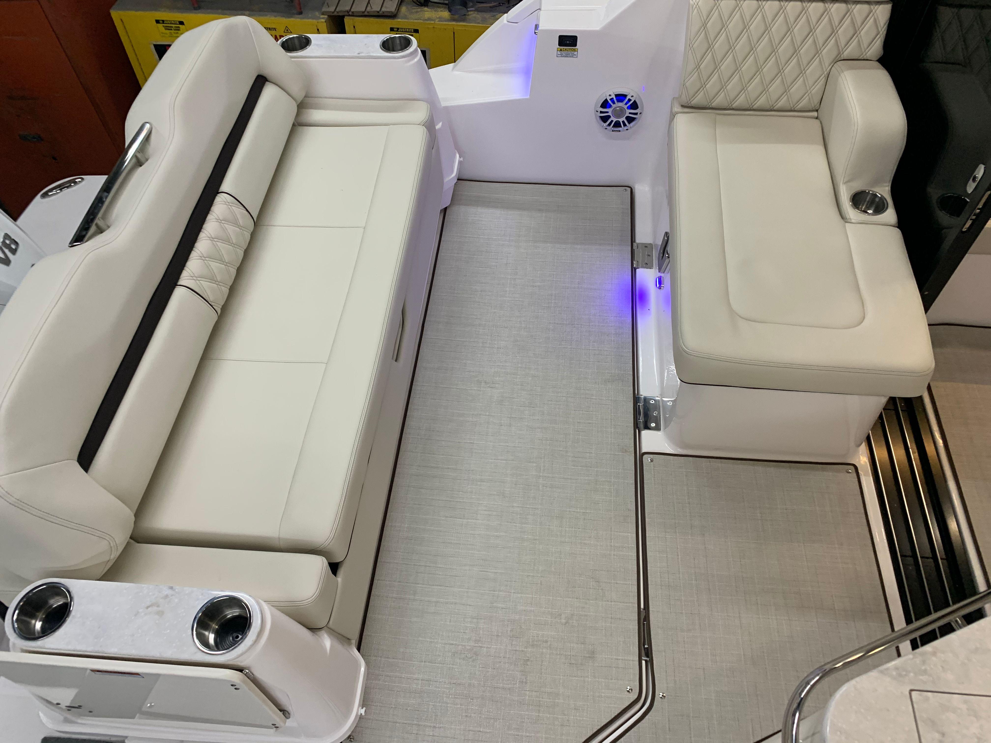 2025 Regal 36XO-3