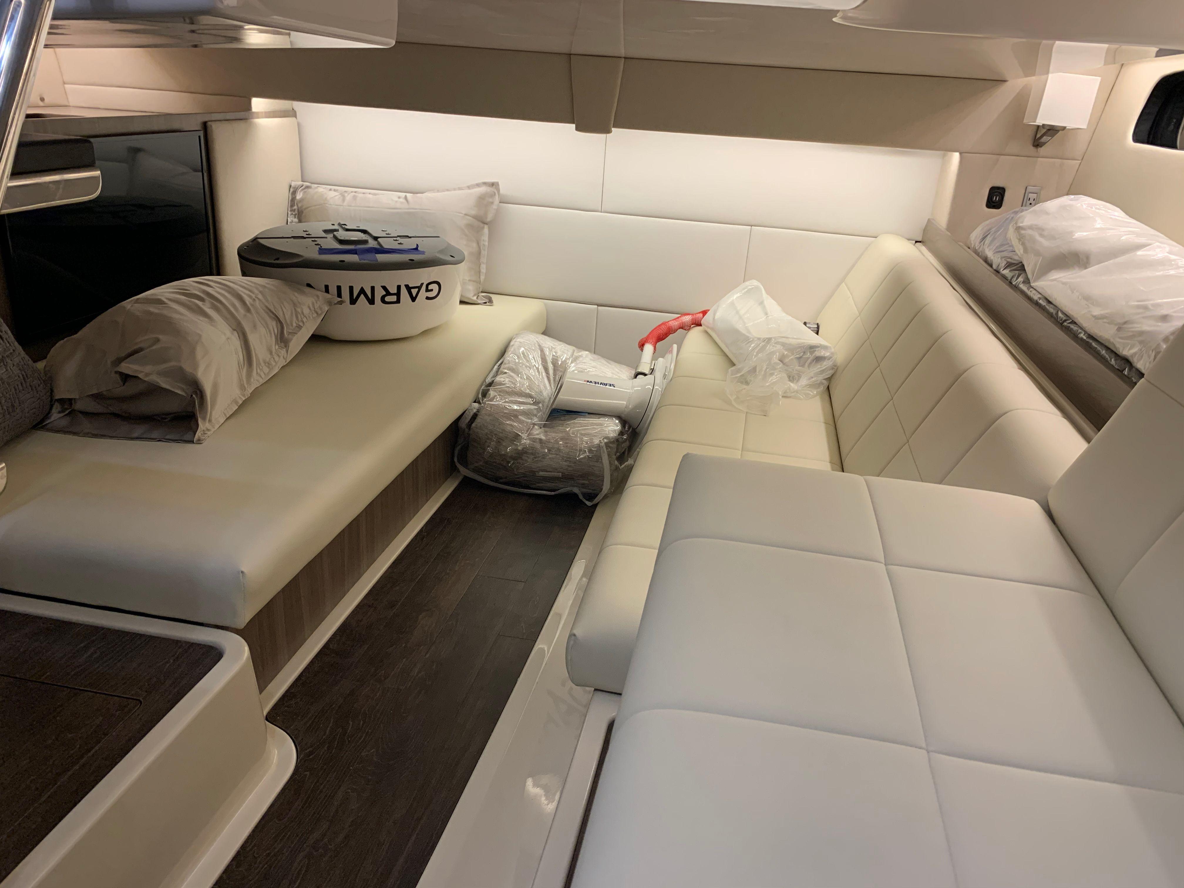 2025 Regal 36XO-25