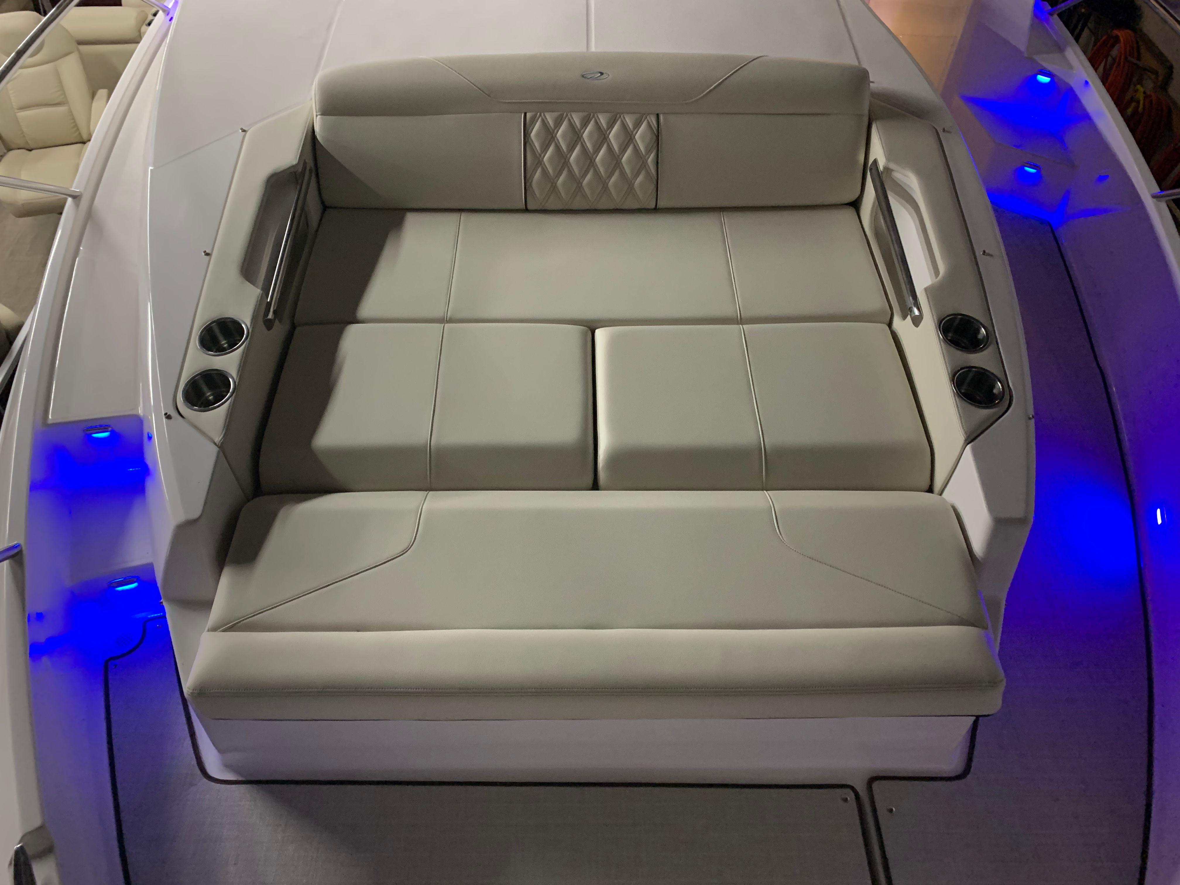 2025 Regal 36XO-20