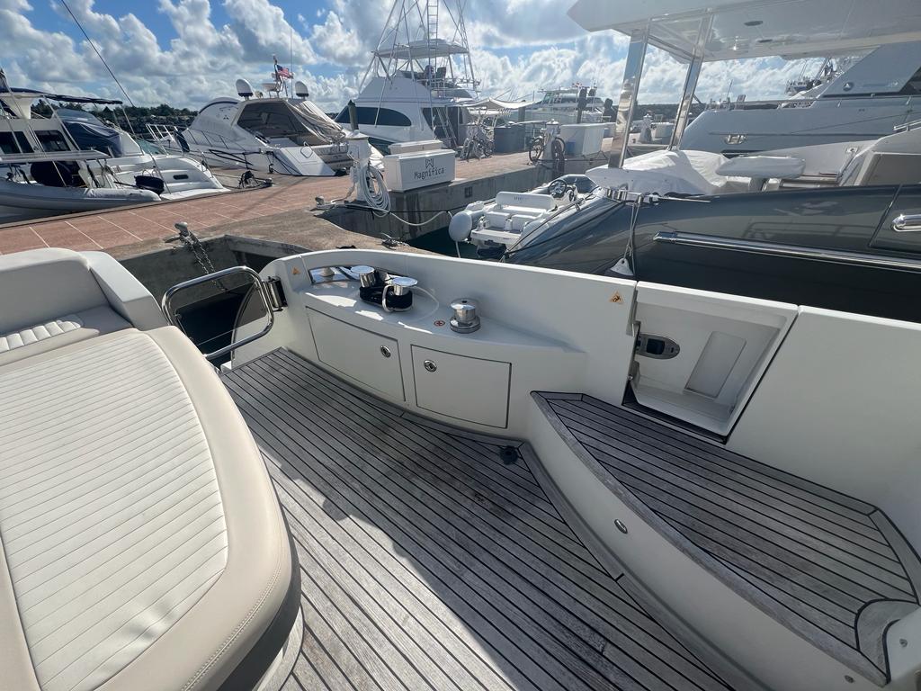 2013 Azimut