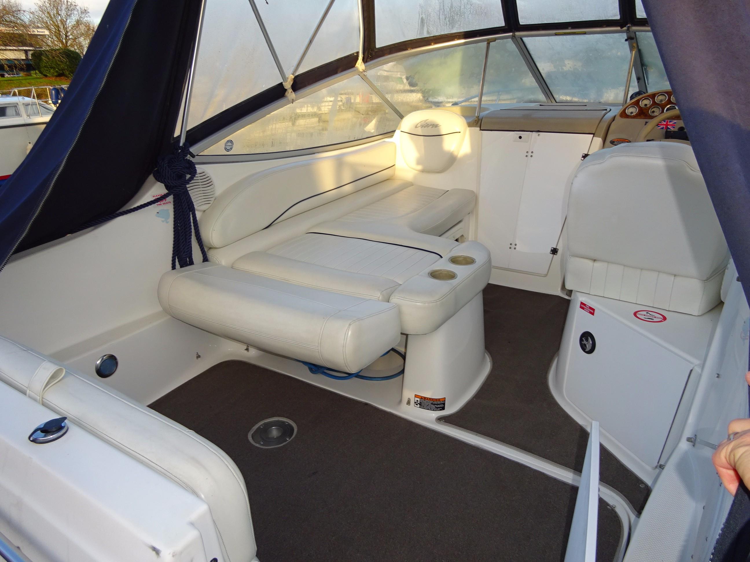 Bayliner 2455