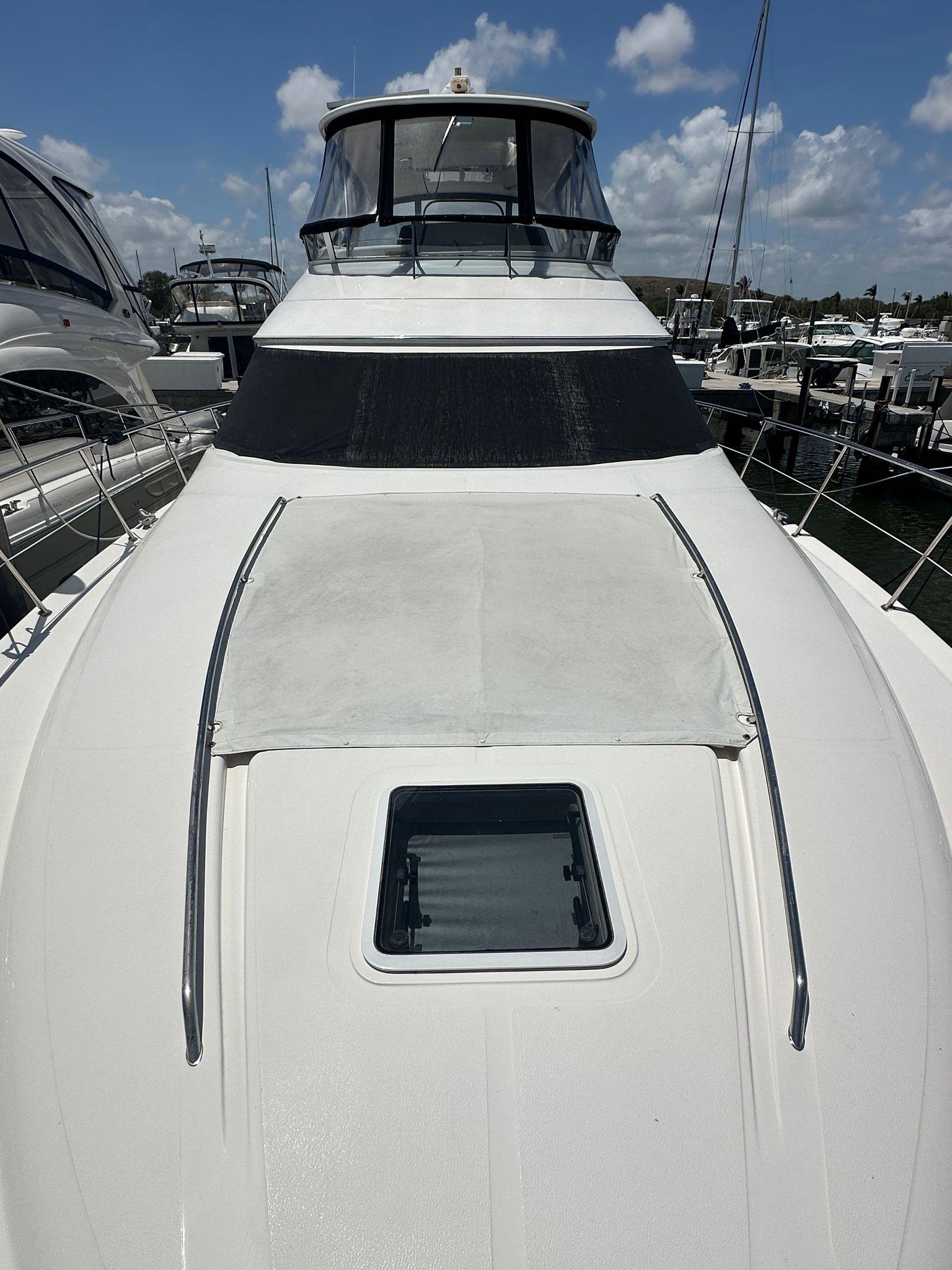 2001-sea-ray-52-sedan-bridge-power-9774152-20250428070032414-1_XLARGE
