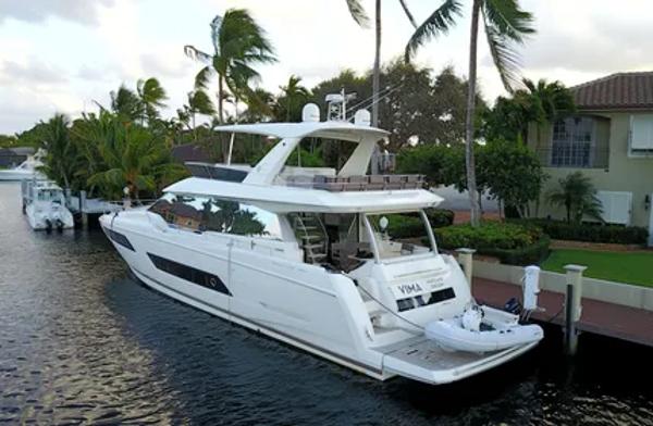Photo of 2018 Prestige 68'