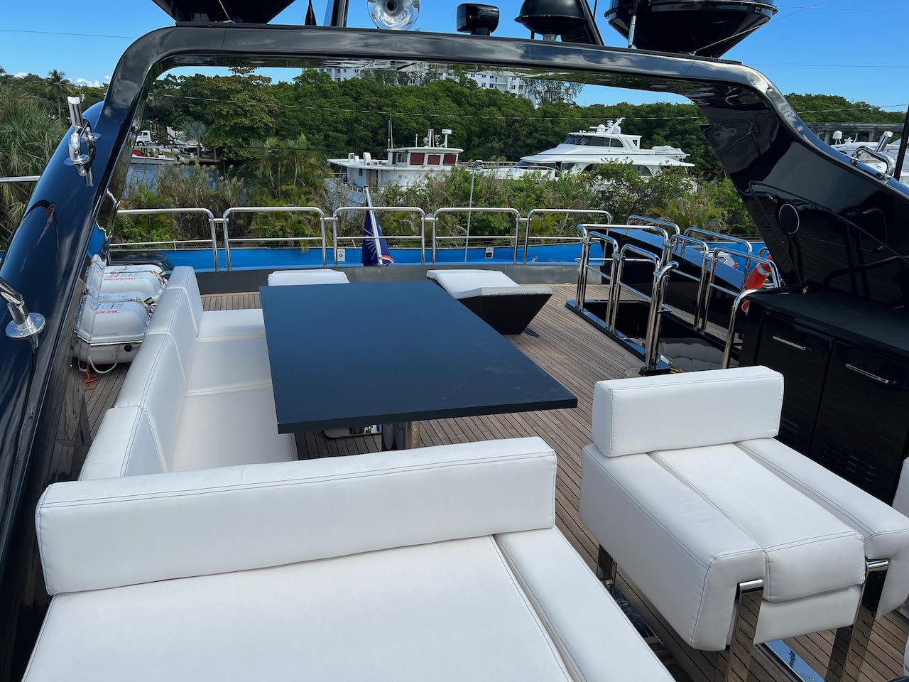 2008 Azimut 103S SETTE