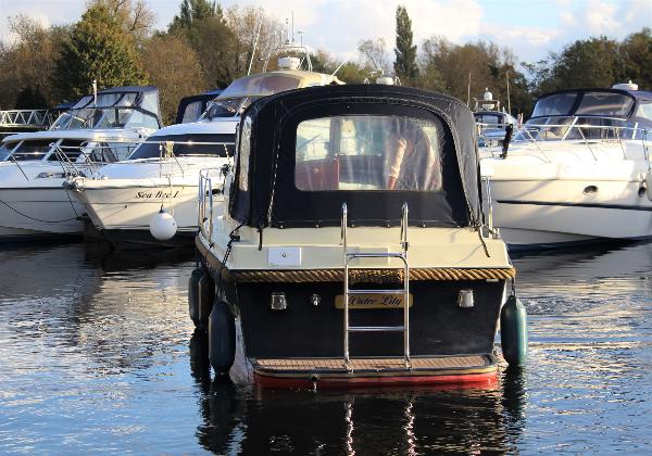 2006 Antaris 720 Family