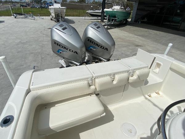 2006 Triton boat for sale, model of the boat is 2690 CC & Image # 10 of 28