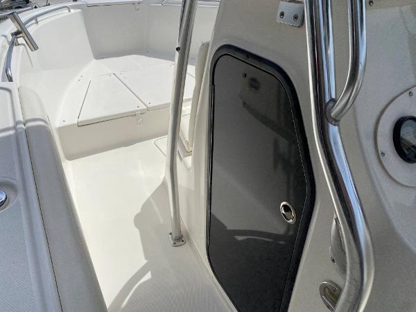 2006 Triton boat for sale, model of the boat is 2690 CC & Image # 23 of 28