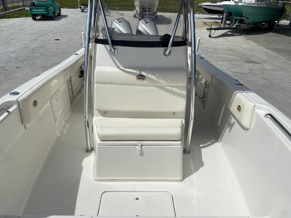 2006 Triton boat for sale, model of the boat is 2690 CC & Image # 26 of 28