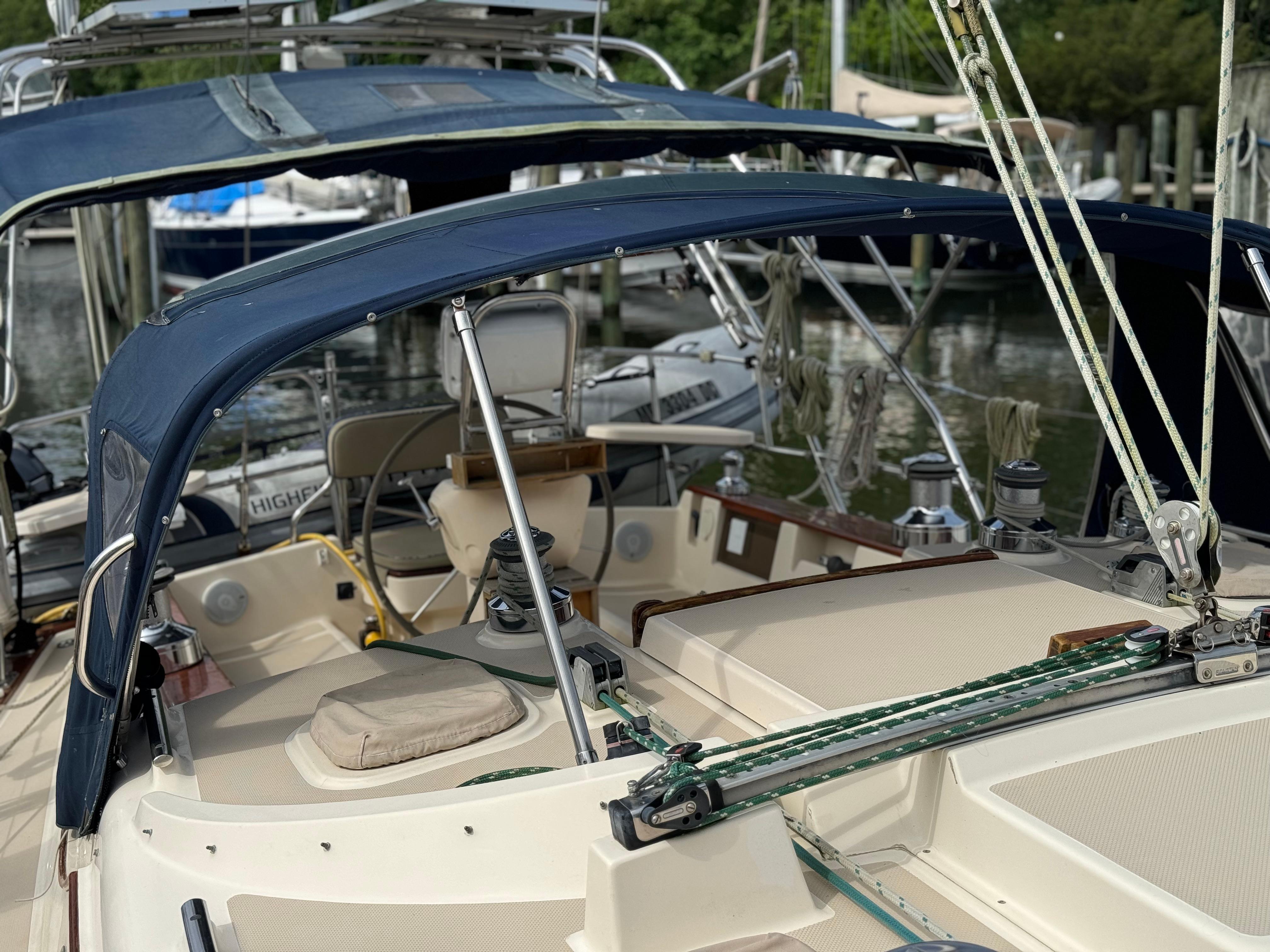 Newport RI Yacht Brokerage