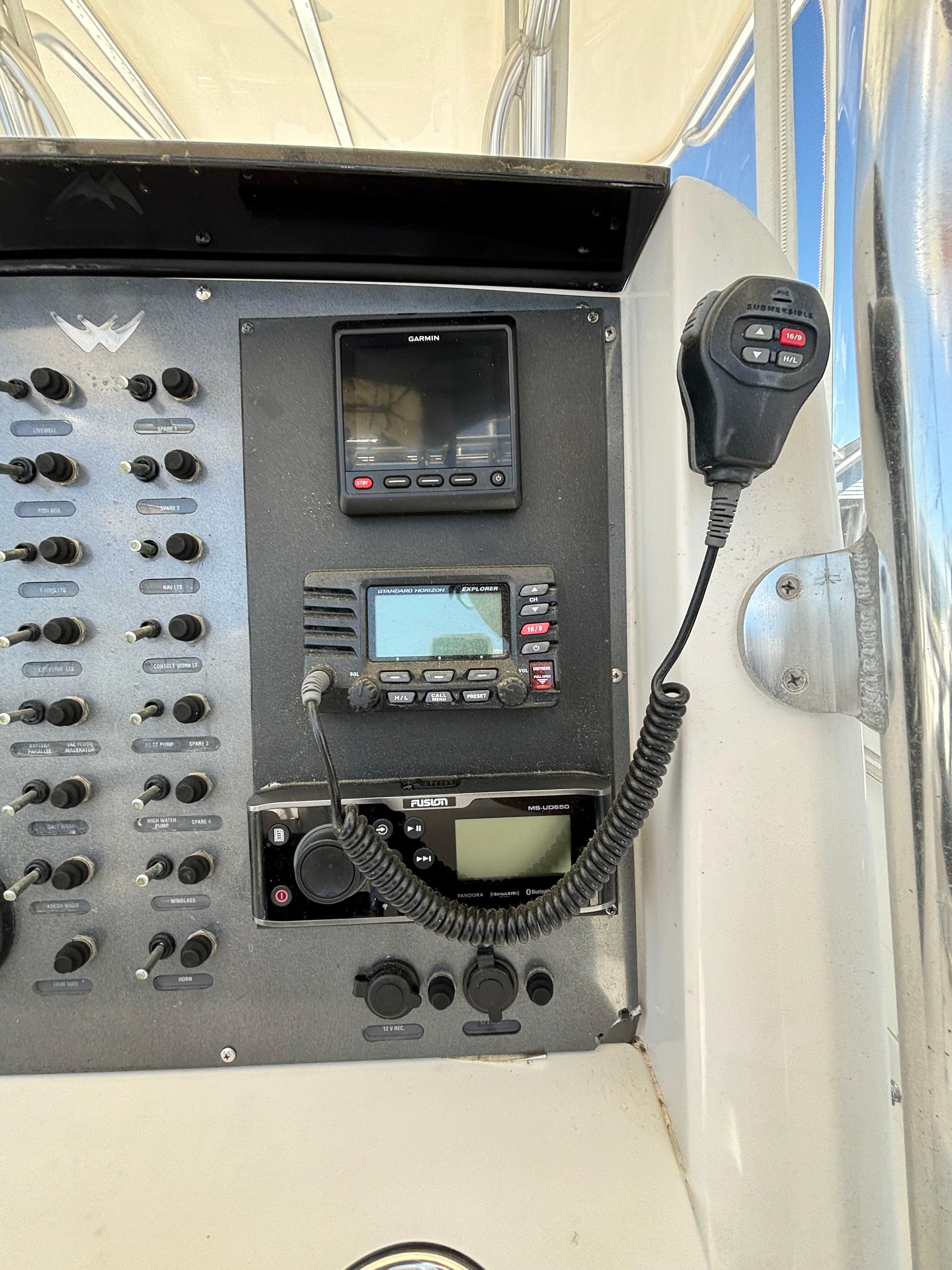 2006-southport-26-center-console-power-9654166-978076457-0-100520251124-13