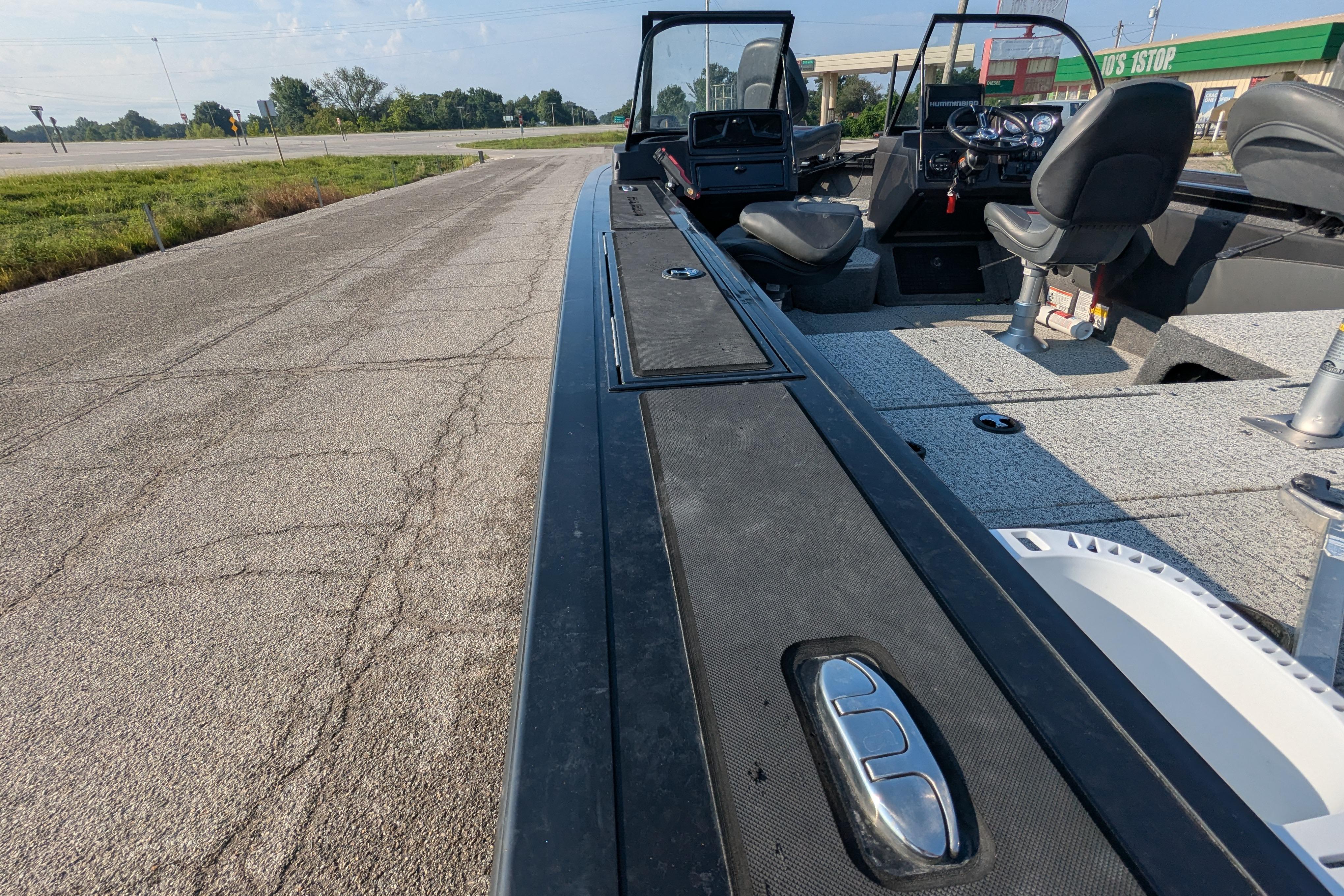 2023 Tracker Targa V-19 Combo Tournament Edition boat interior on a sunny day.