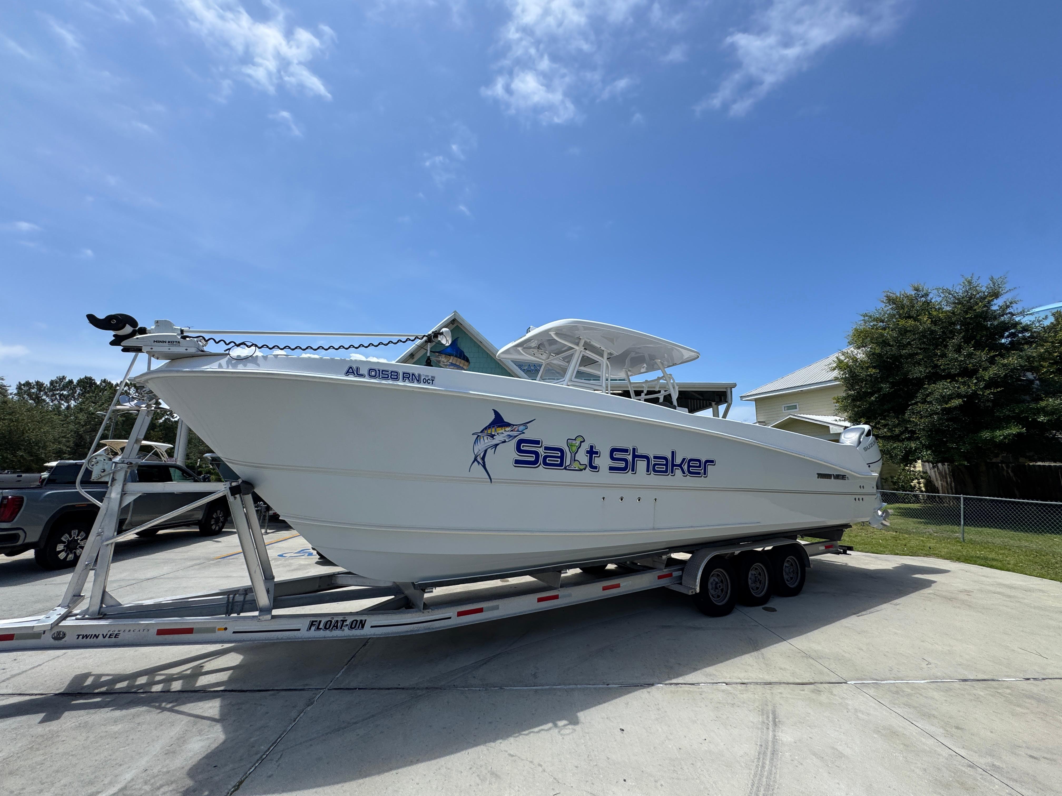 2022-twin-vee-340-gfx-cc-power-9834175-20250610134631951-1_XLARGE