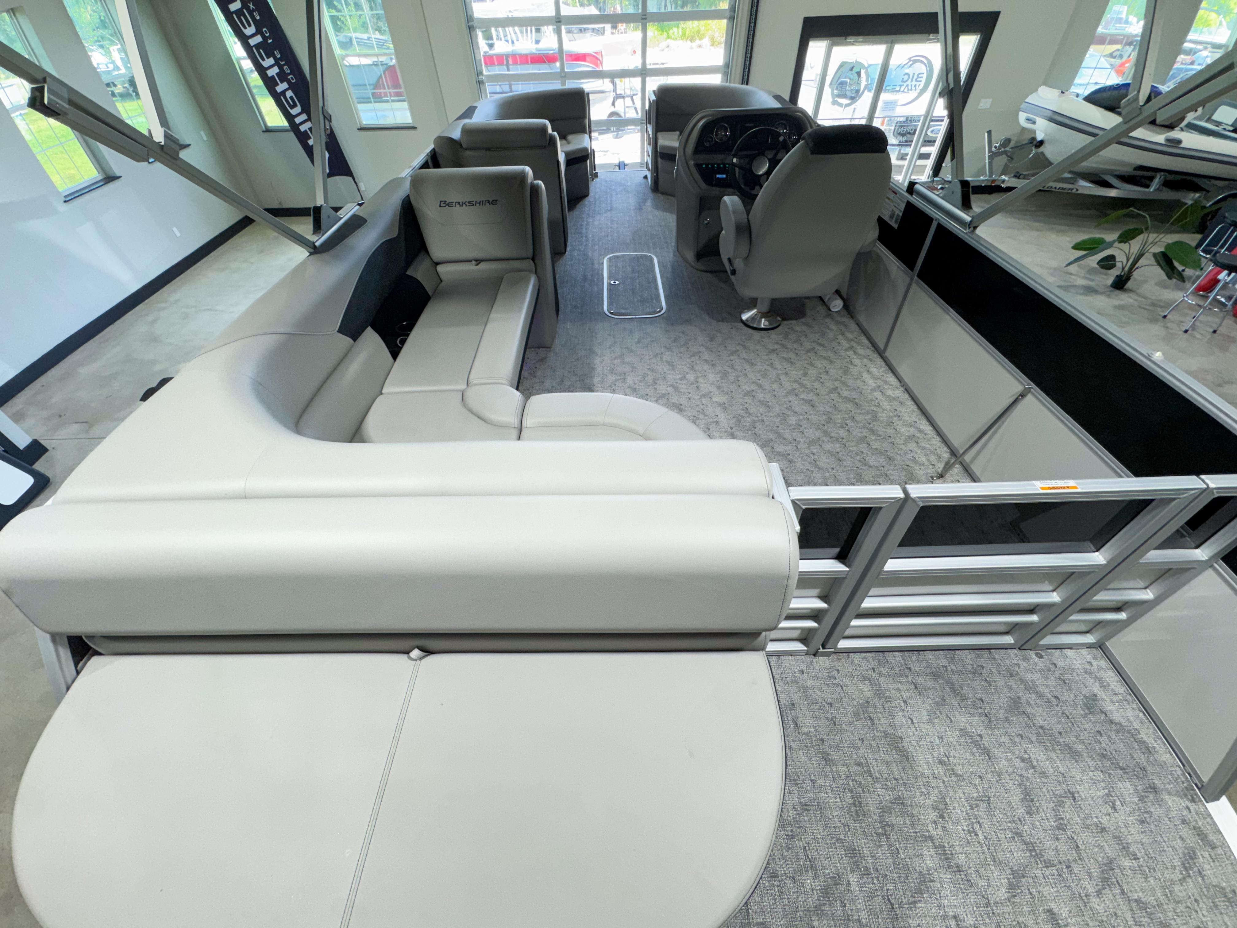 2025 Berkshire 22CL2 LE / Suzuki 150 - Image 14