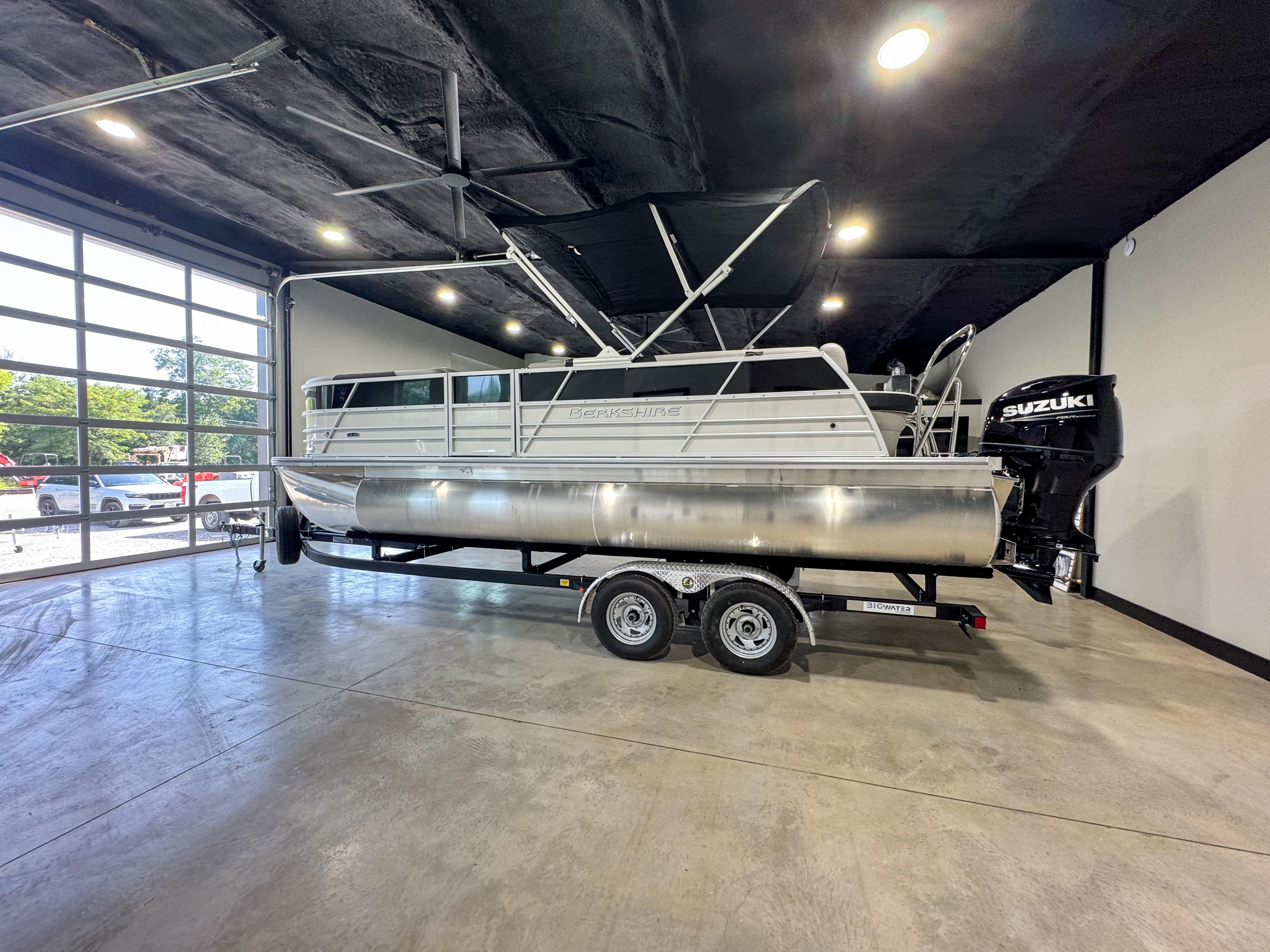 2025 Berkshire 22CL2 LE / Suzuki 150 - Image 3