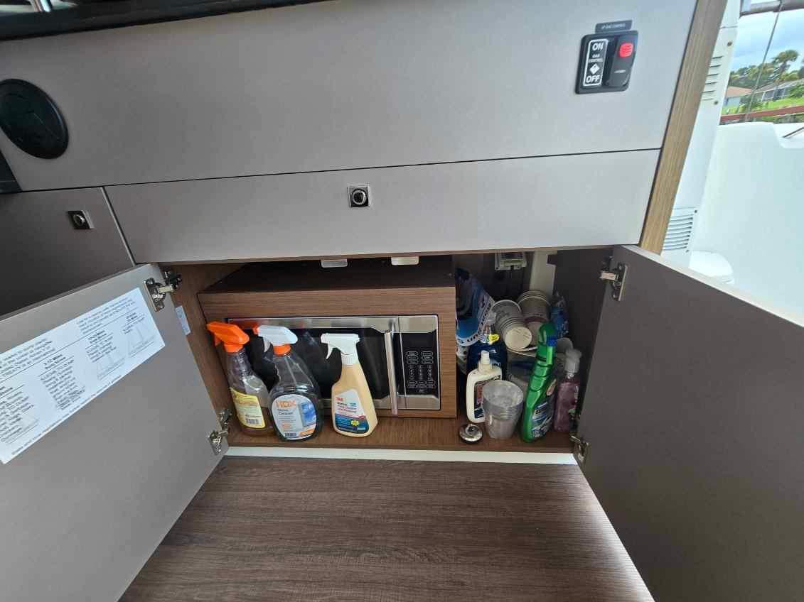 Yacht Photos Pics