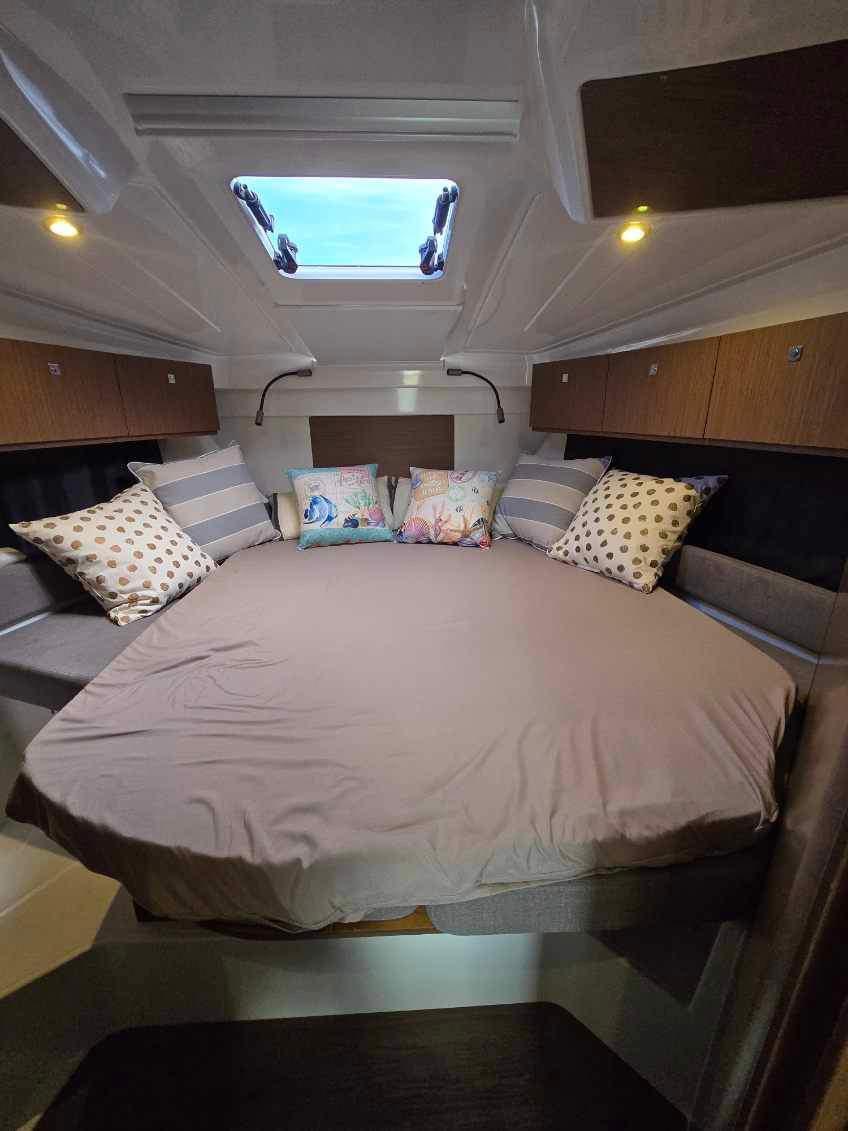 Yacht Photos Pics