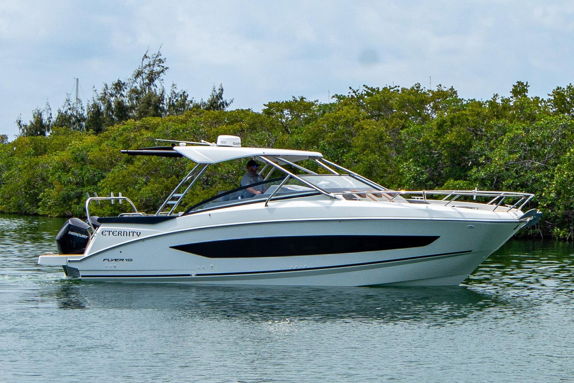 Yacht Photos Pics