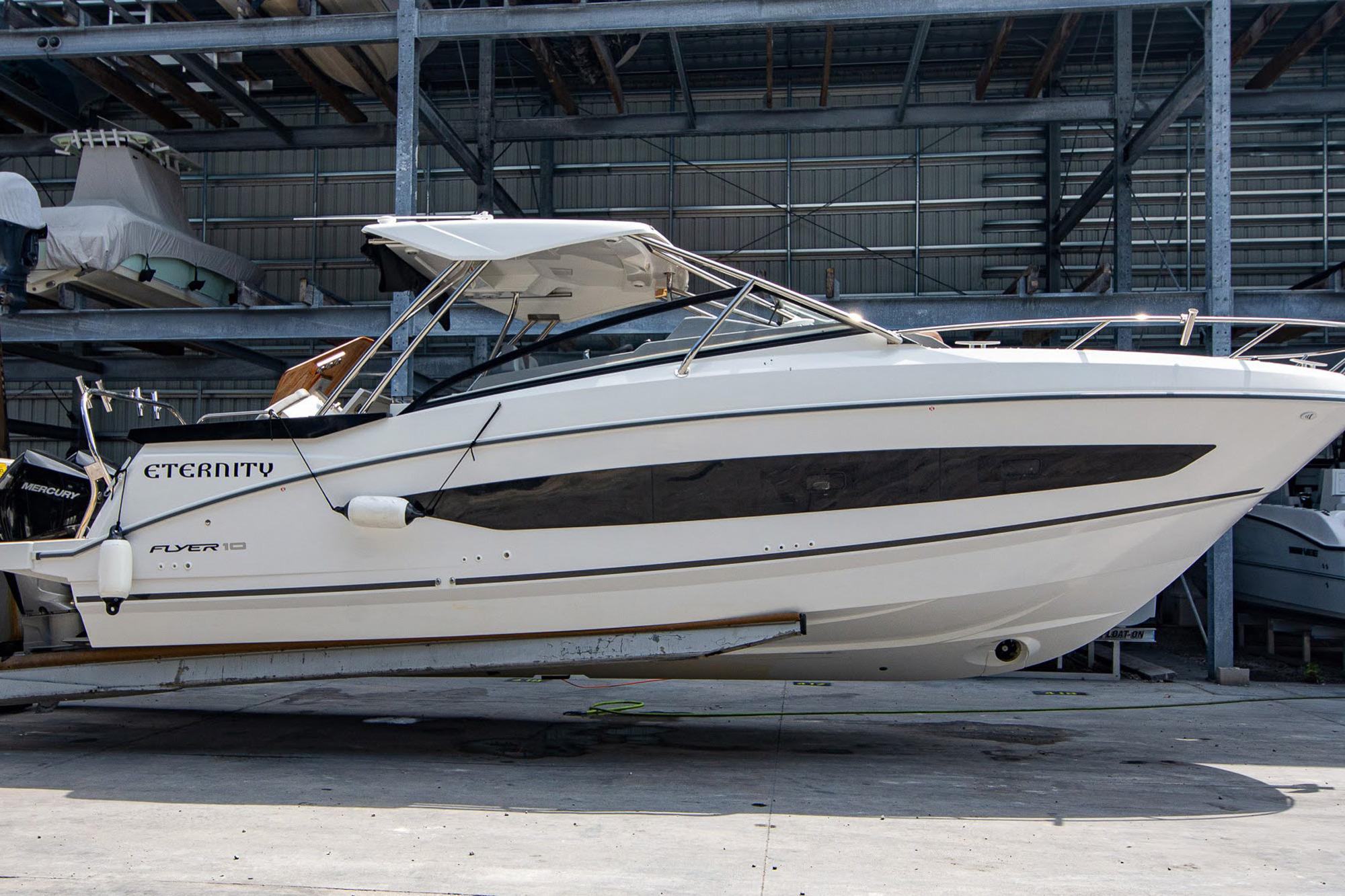 Yacht Photos Pics