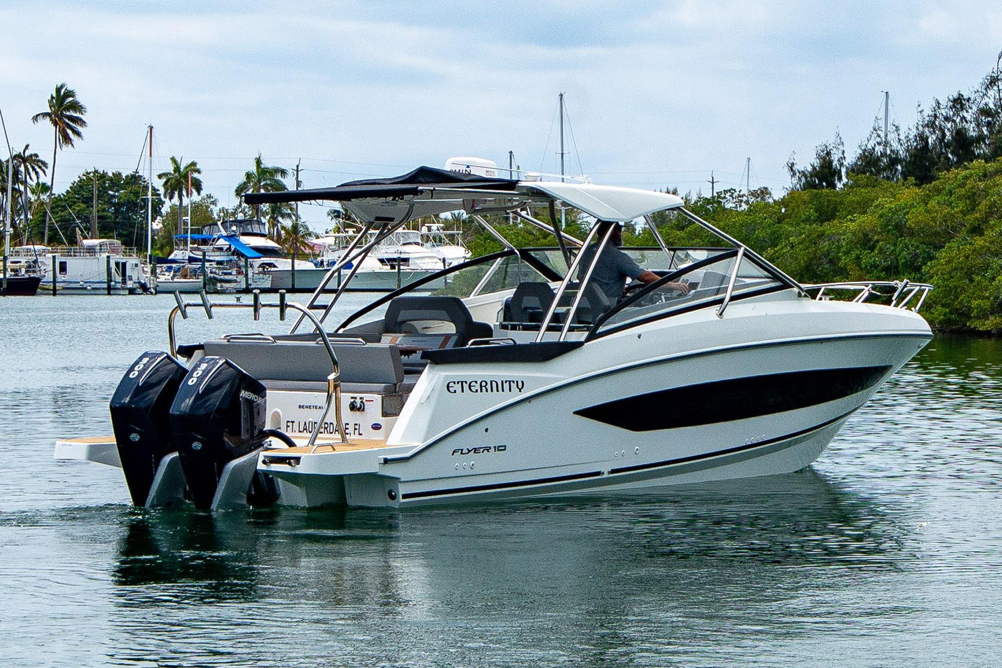 Yacht Photos Pics