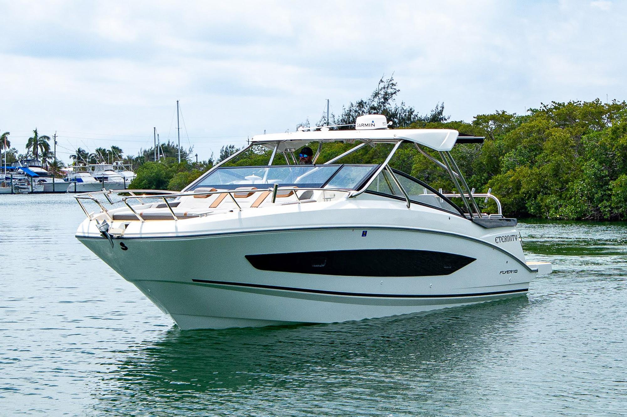 Yacht Photos Pics
