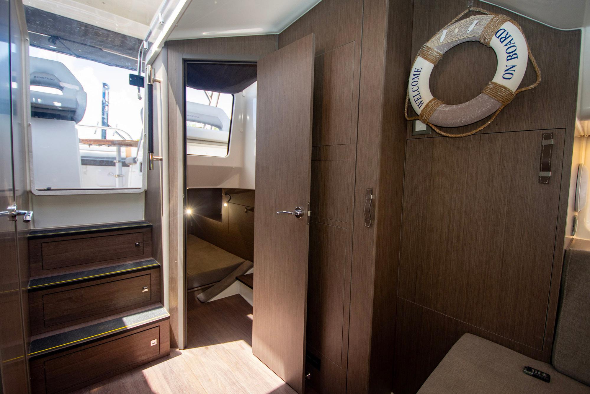 Yacht Photos Pics