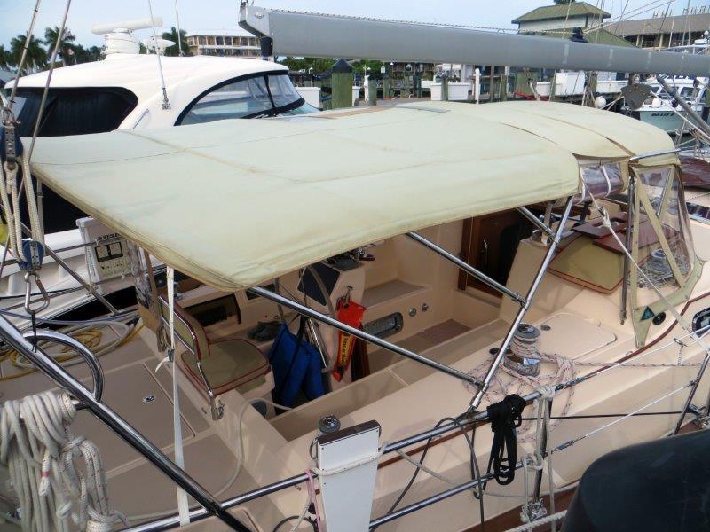 Cockpit and aft deck area