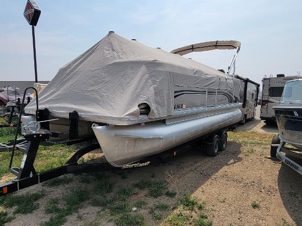 2014 Godfrey Pontoon boat for sale, model of the boat is Sweetwater 2286 & Image # 2 of 18