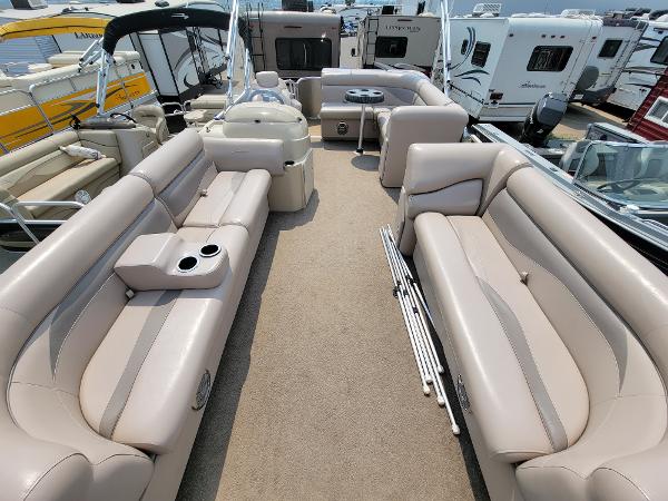 2014 Godfrey Pontoon boat for sale, model of the boat is Sweetwater 2286 & Image # 7 of 18
