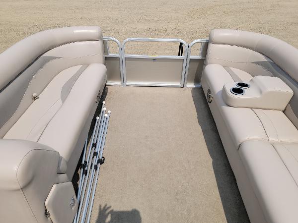 2014 Godfrey Pontoon boat for sale, model of the boat is Sweetwater 2286 & Image # 18 of 18