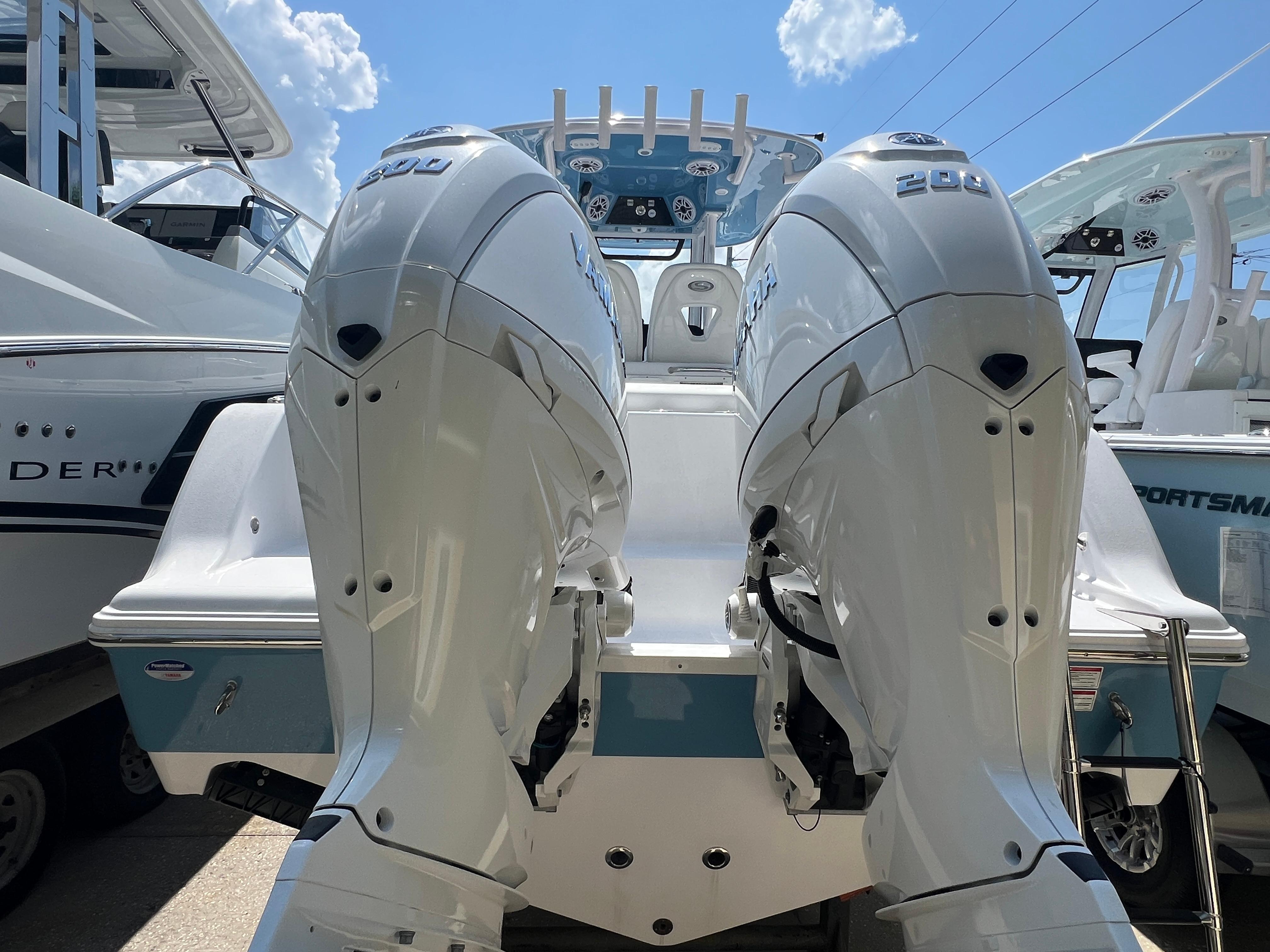 2025 Sportsman 262 Open-5
